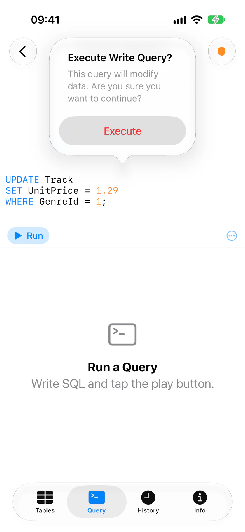 Hộp xác nhận trên iPhone hỏi lại trước khi chạy câu UPDATE trên một connection đặt ở Confirm Writes.